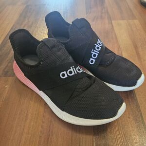 Adidas Puremotion Adapt Black with Pink accent - Size 11